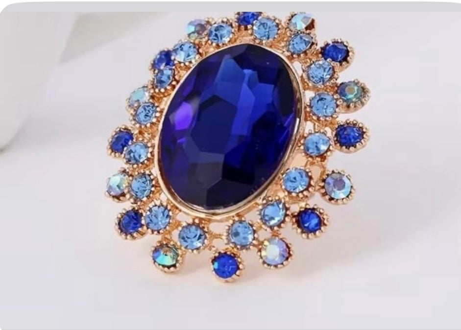 Women’s Elegant Oval Ring-KC Golden Plated Jewelry with Sparkling Accents, Everyday & Party Jewelry Gift for Women,Birthday/ Anniversary/Graduation.