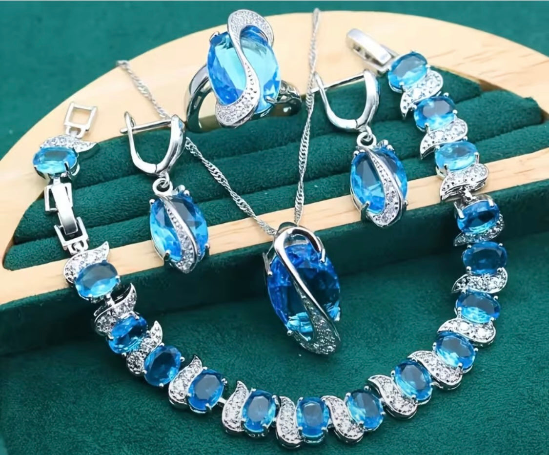 Elegant Blue and Silver Jewelry Set