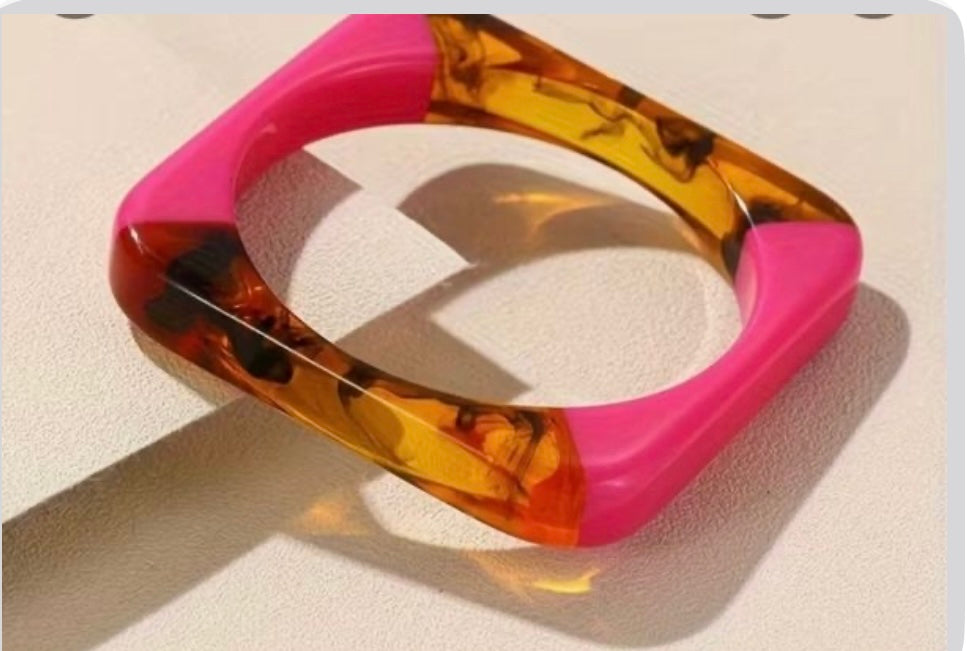 Gorgeous Bracelet Multicolor Resin Bangle Bracelet
