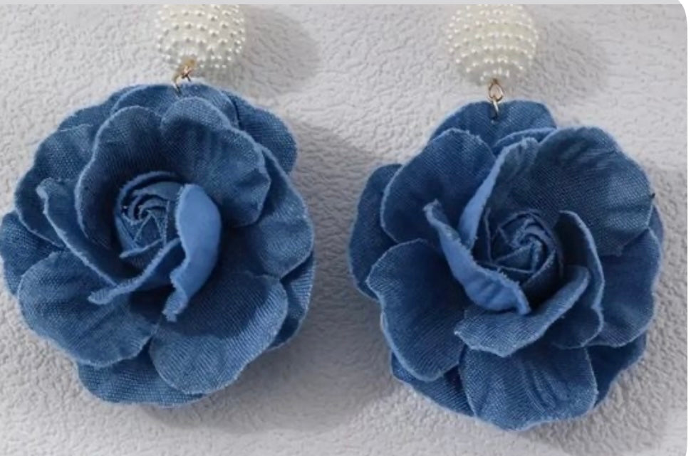 Women’s Blue Denim Floral Earrings-Vintage Elegant Dangle Earrings