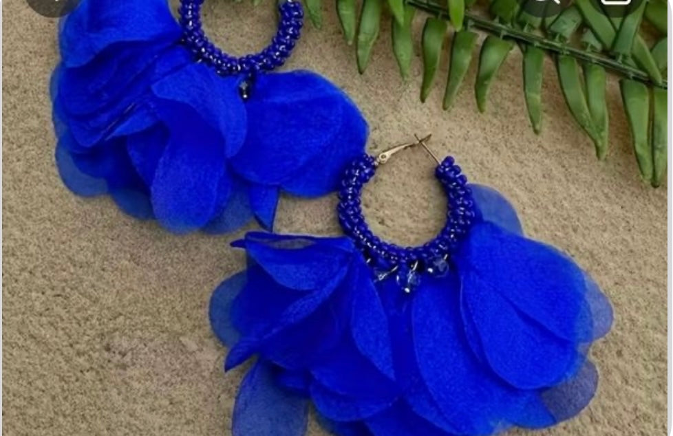 Handmade Gorgeous Blue earrings fashion exaggerated beaded ladies